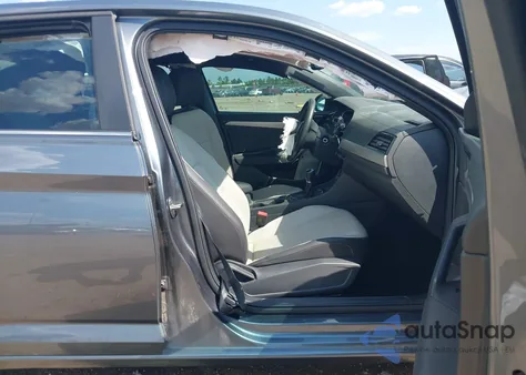 2020 Volkswagen Jetta 1.4T R-Line/1.4T S from USA, damaged, VIN 3VWN57BU2LM069352